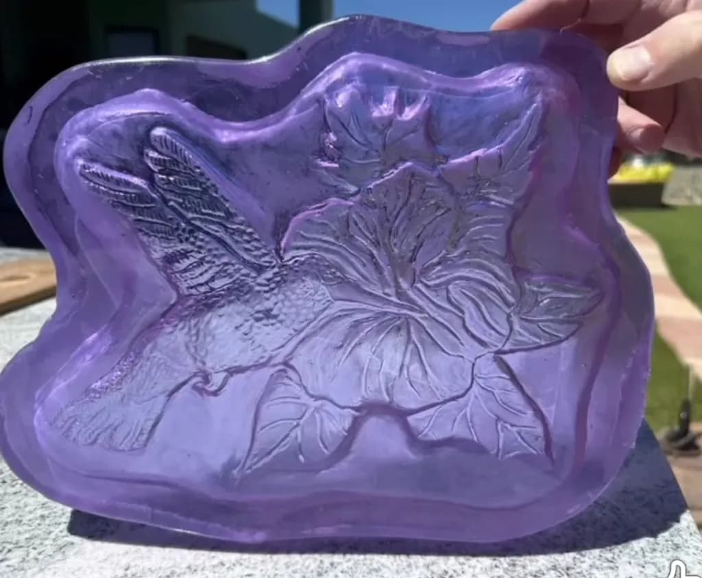Purple Hummingbird Mold
