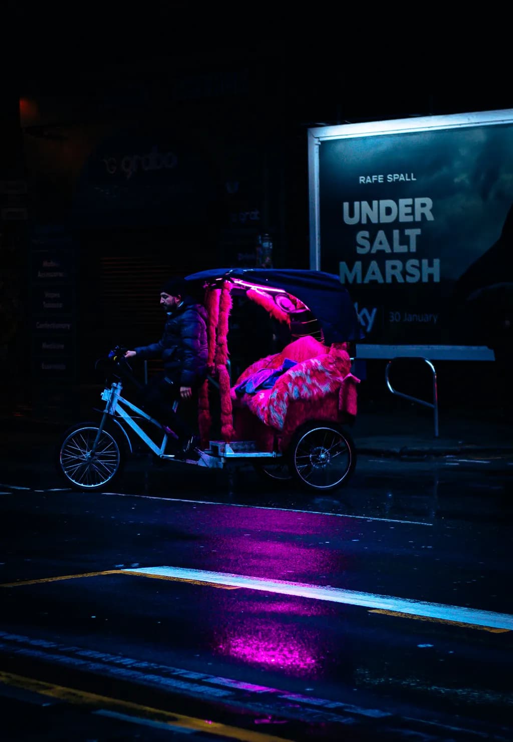 Night Pedicab Glow