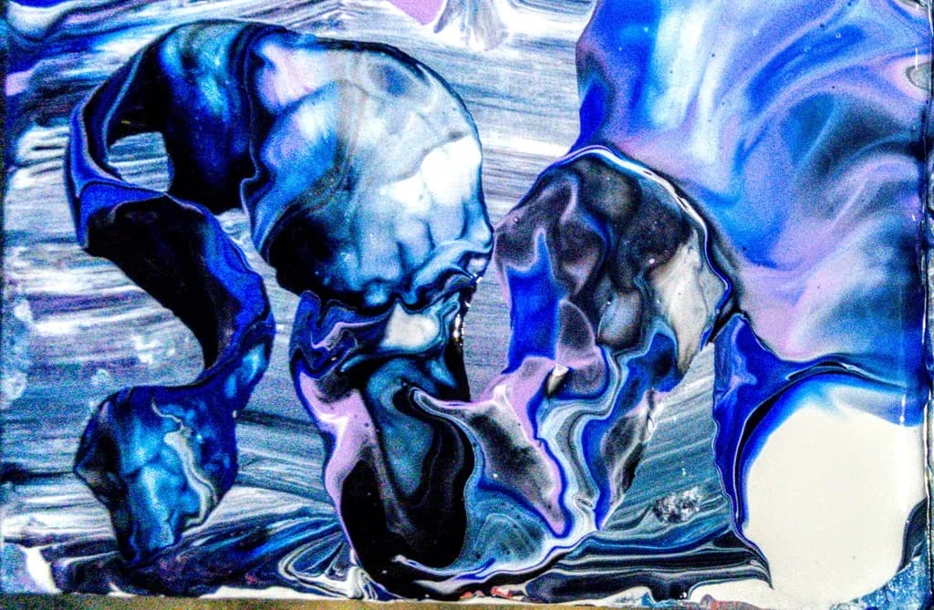 Liquid Currents