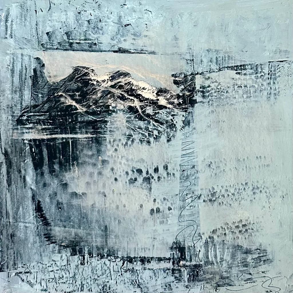 Frosted Echoes