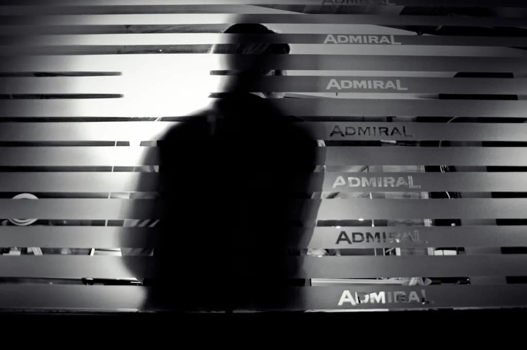 Admiral Silhouette