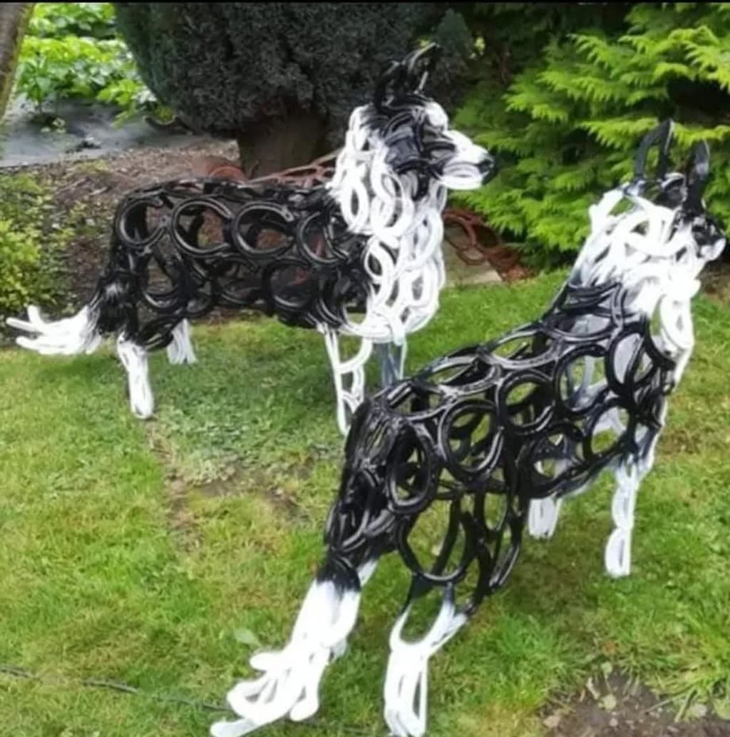 Metal Animal Horses Sculpture