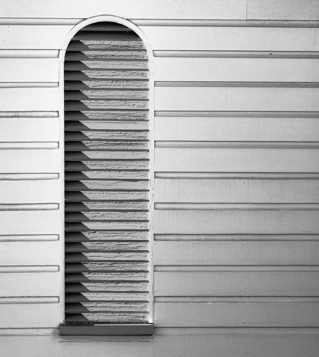 Shadowed Louvered Arch