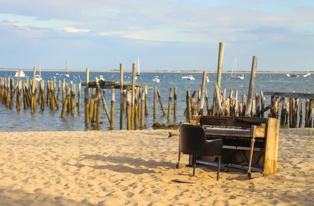 PTown Piano at the Pier