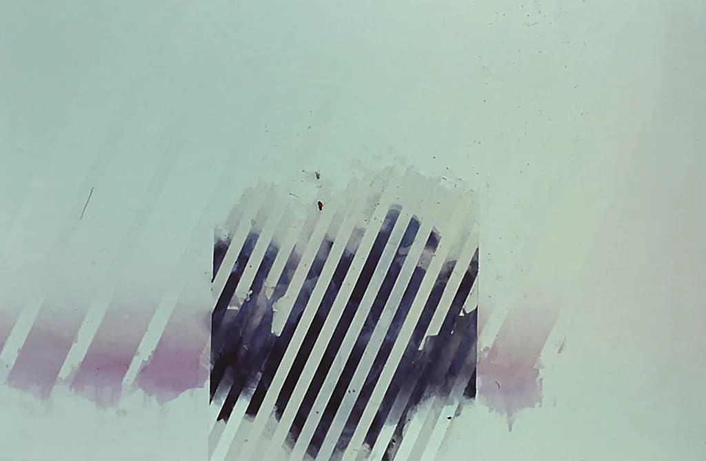 Diagonal Veil