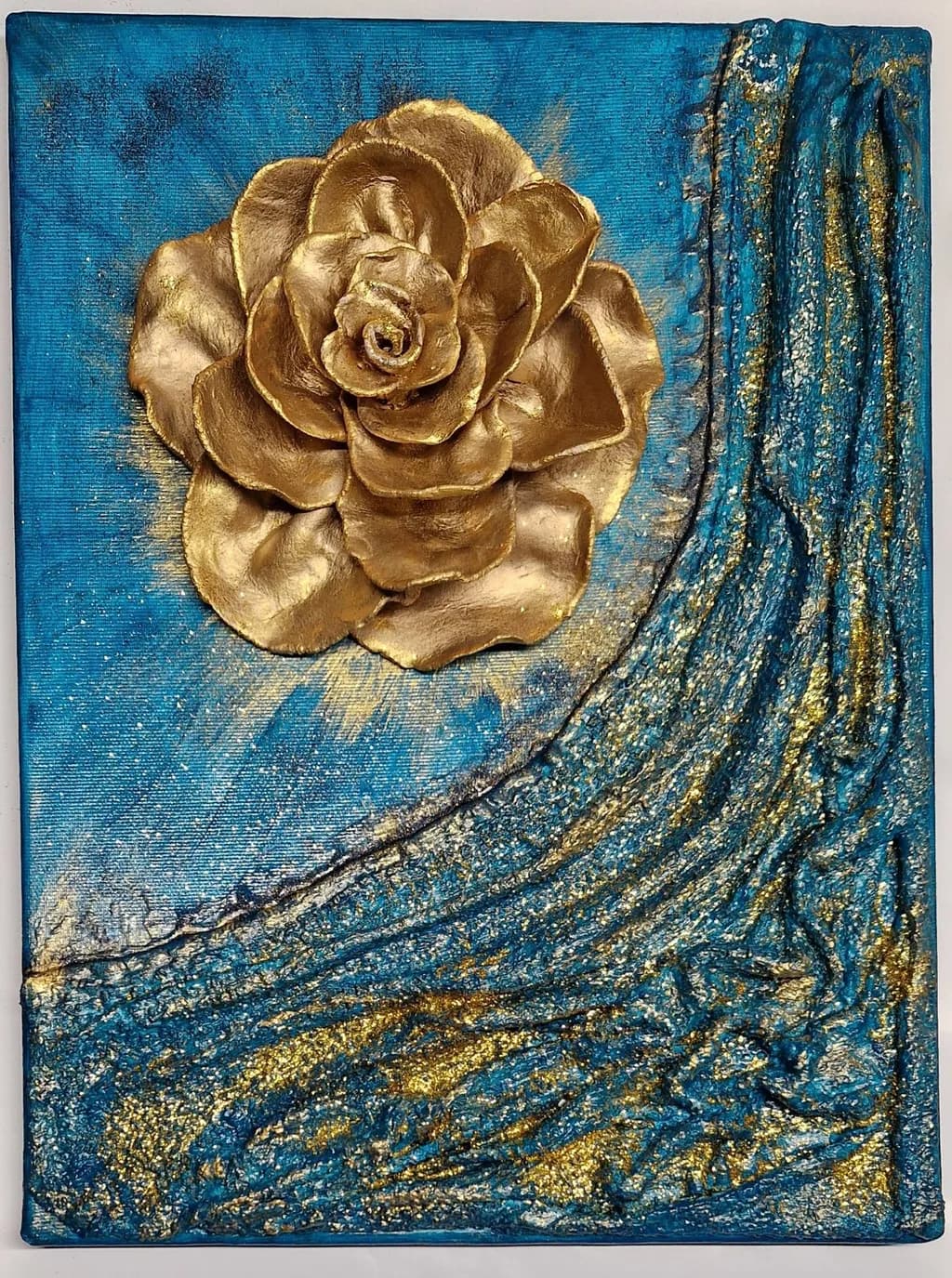 Golden Essence Rose