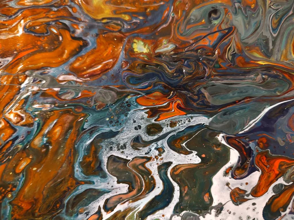Molten Currents