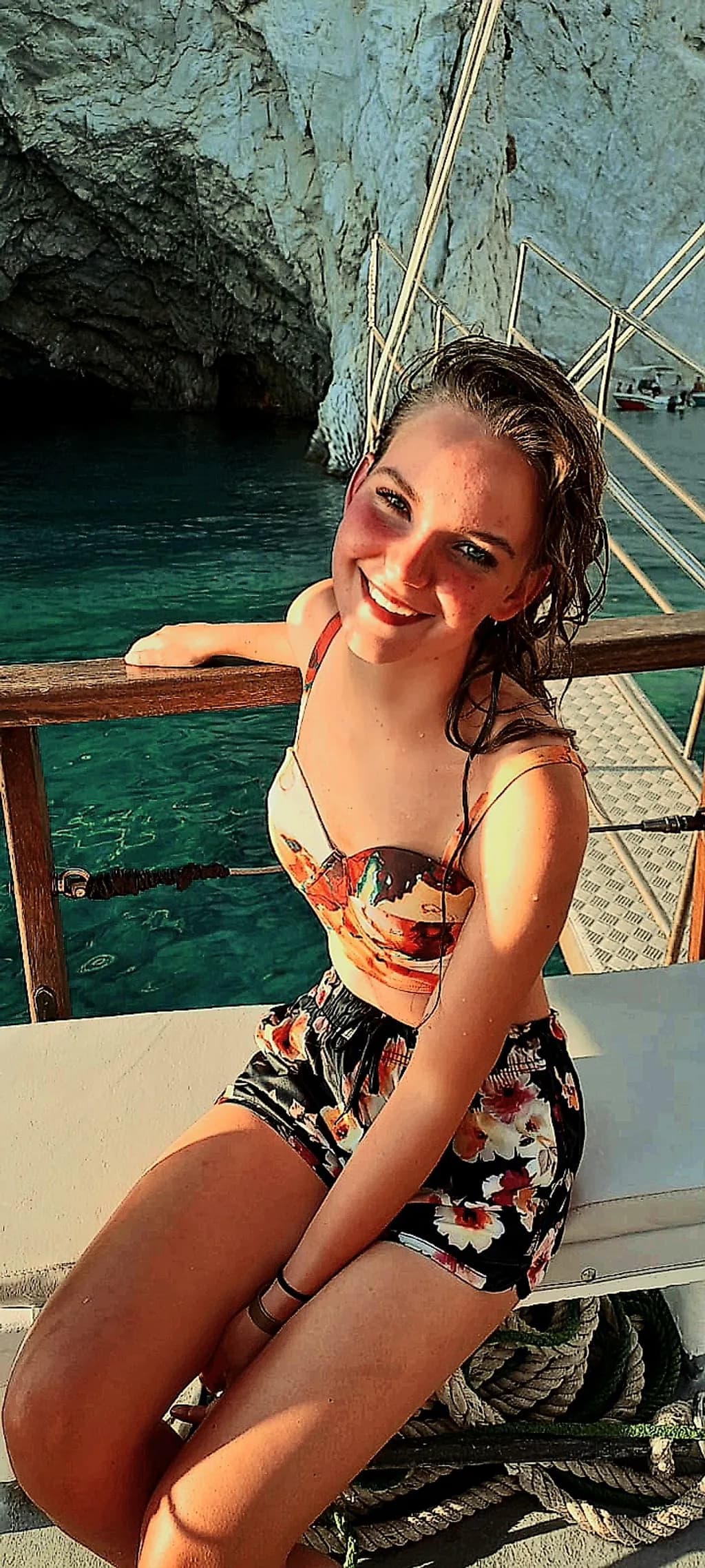 Sunlit Breeze