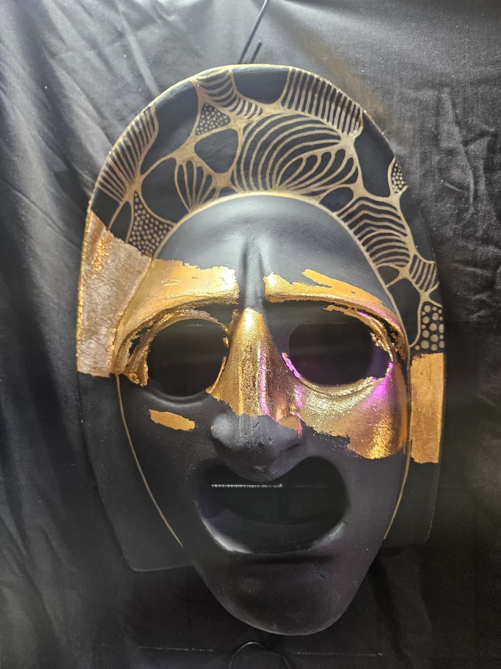 Golden Fragment Mask