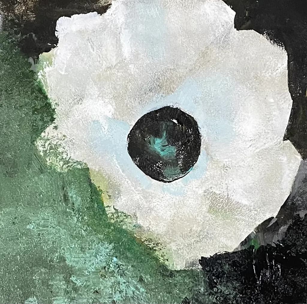 Monochrome Bloom