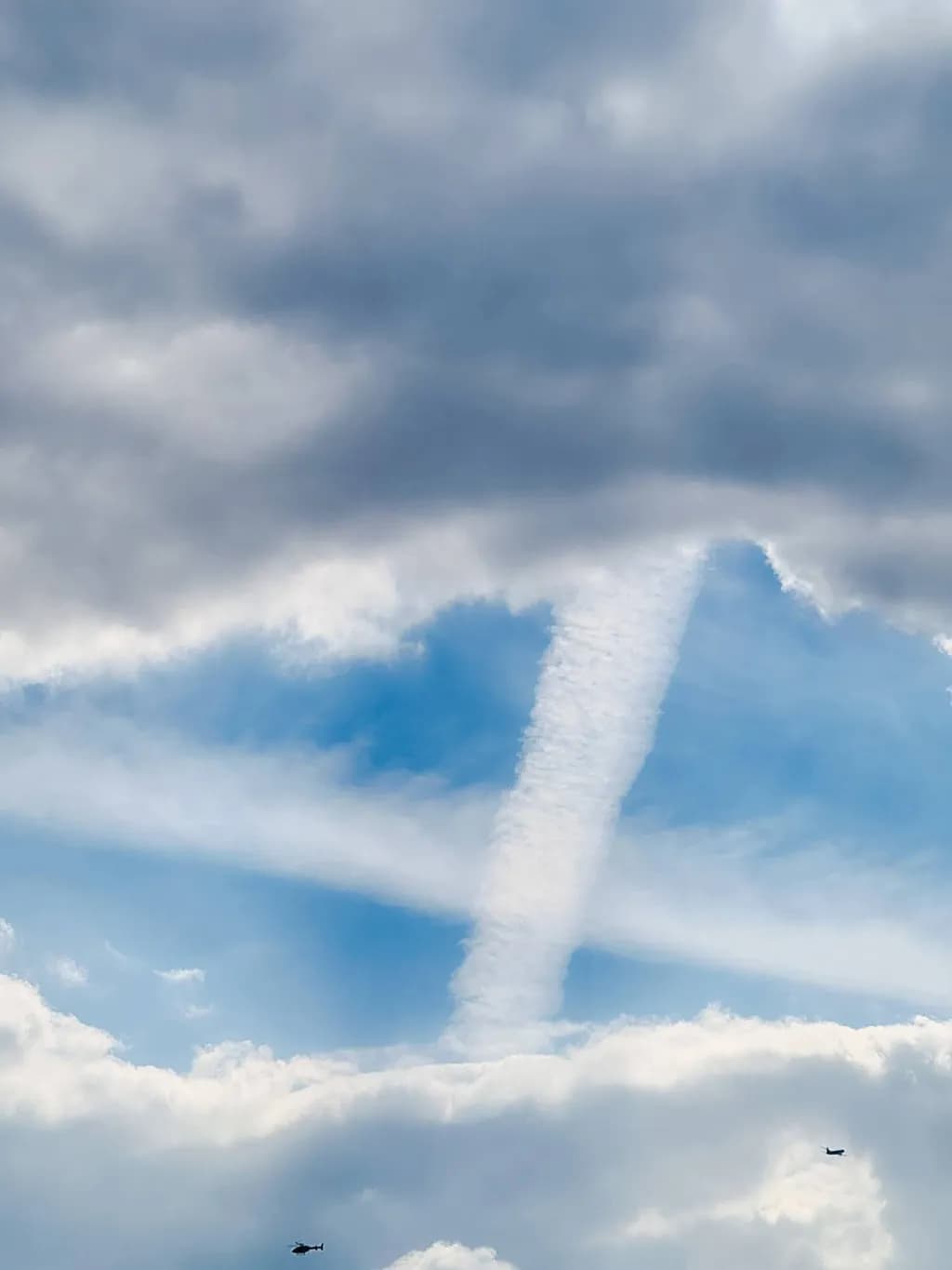 X Crossed Sky