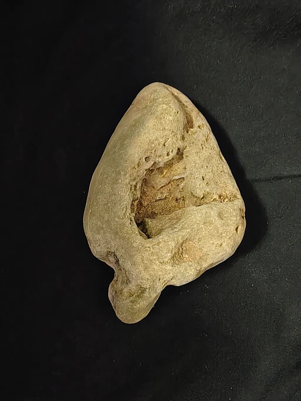 Leaf Shaped Stone