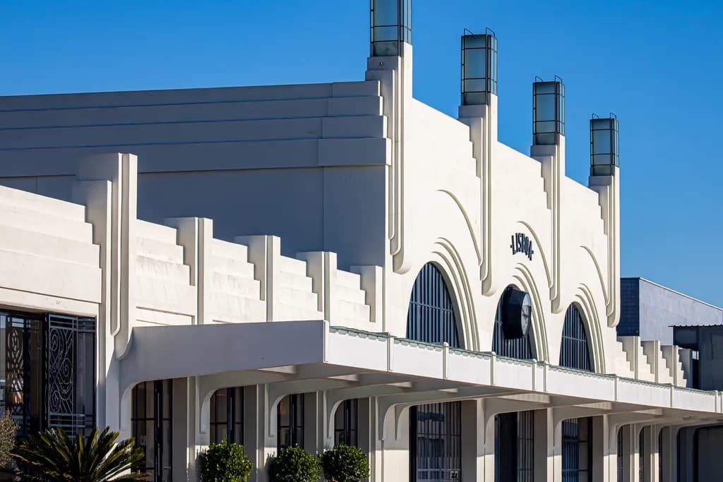 Art Deco Facade