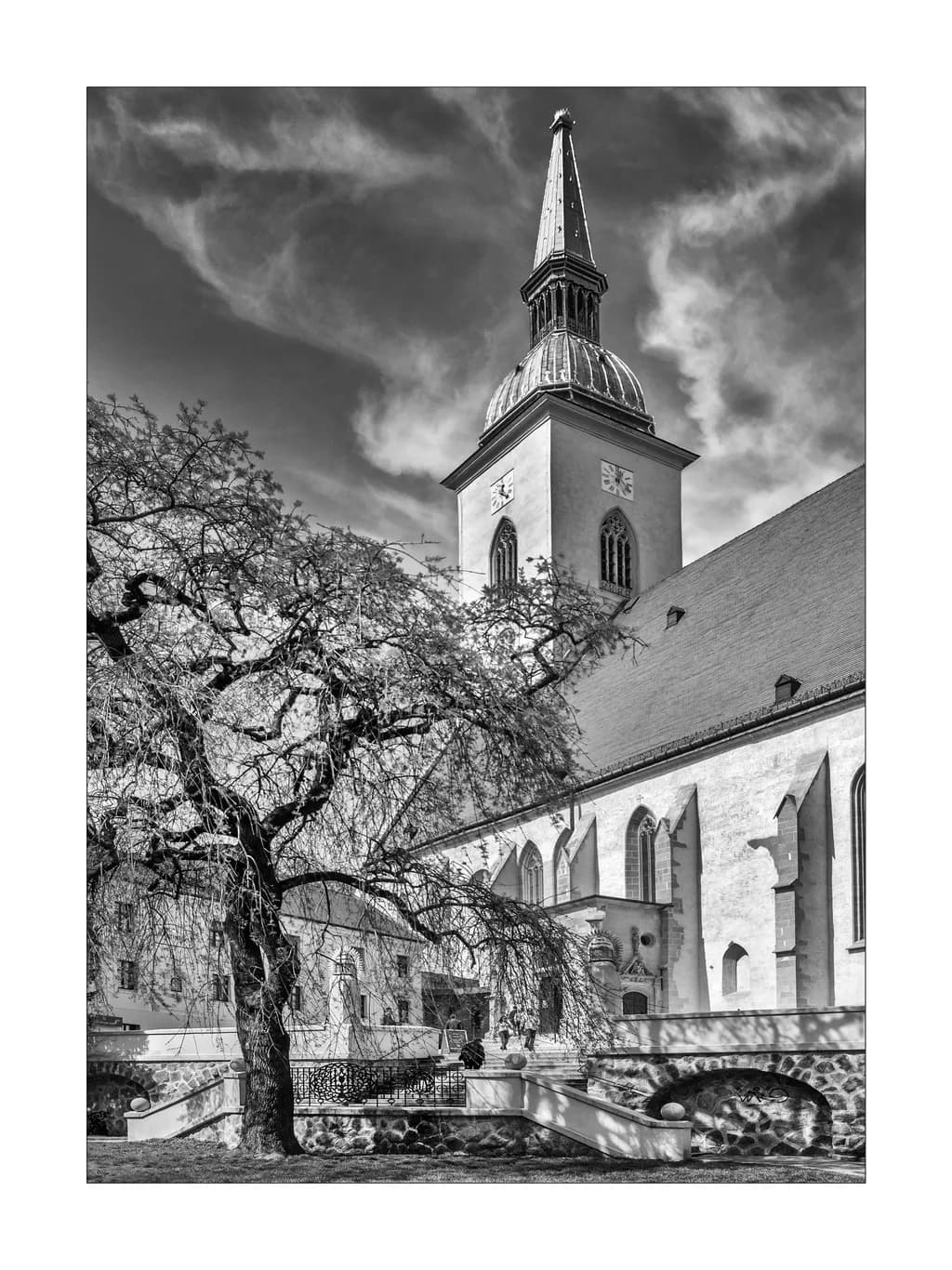 Post image 1