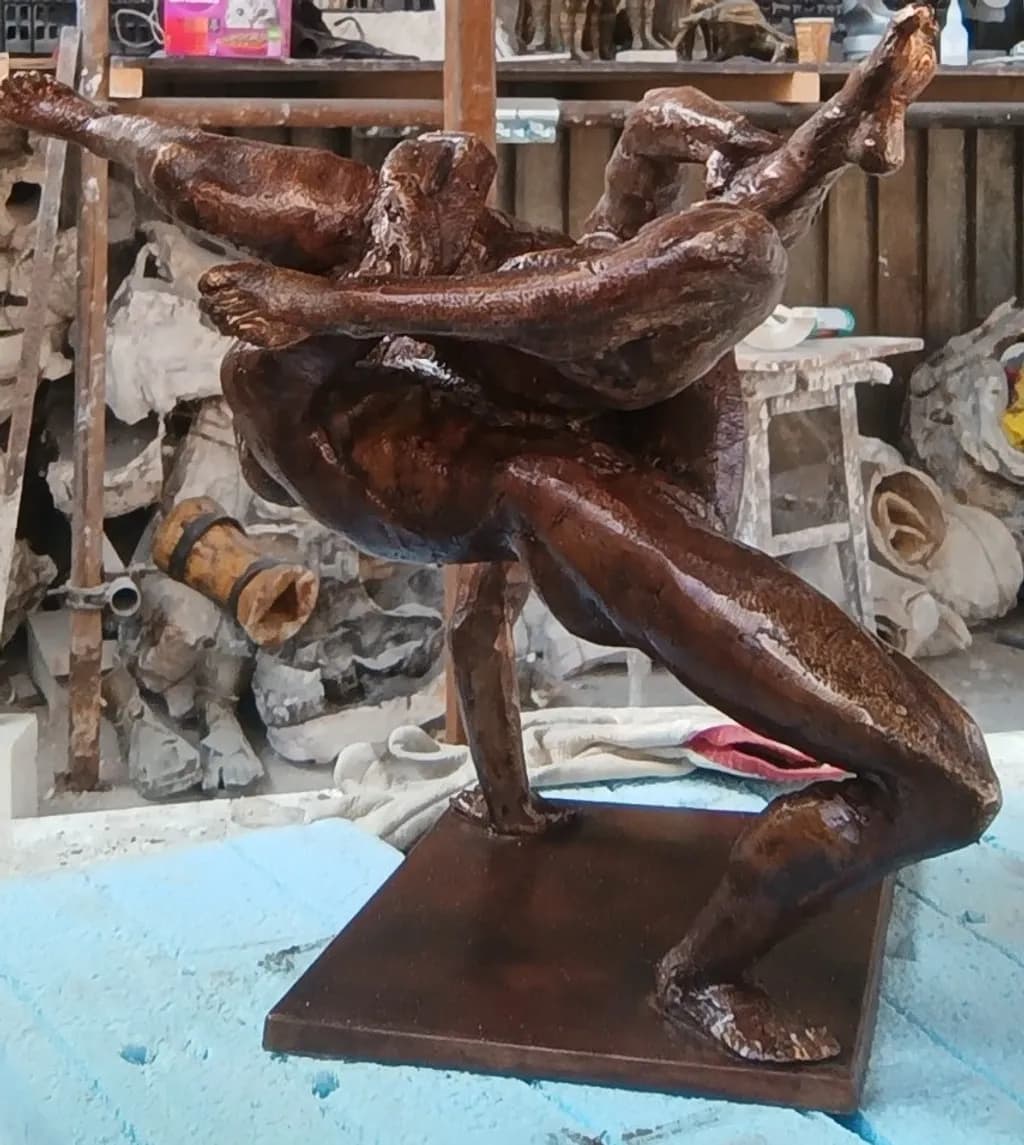 Dynamic Contortion