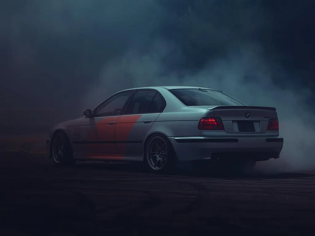 Drifting M5 Momentum