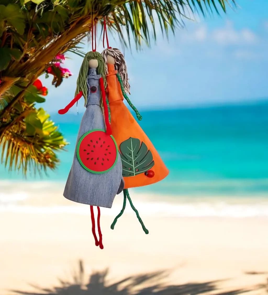 Tropical Companions