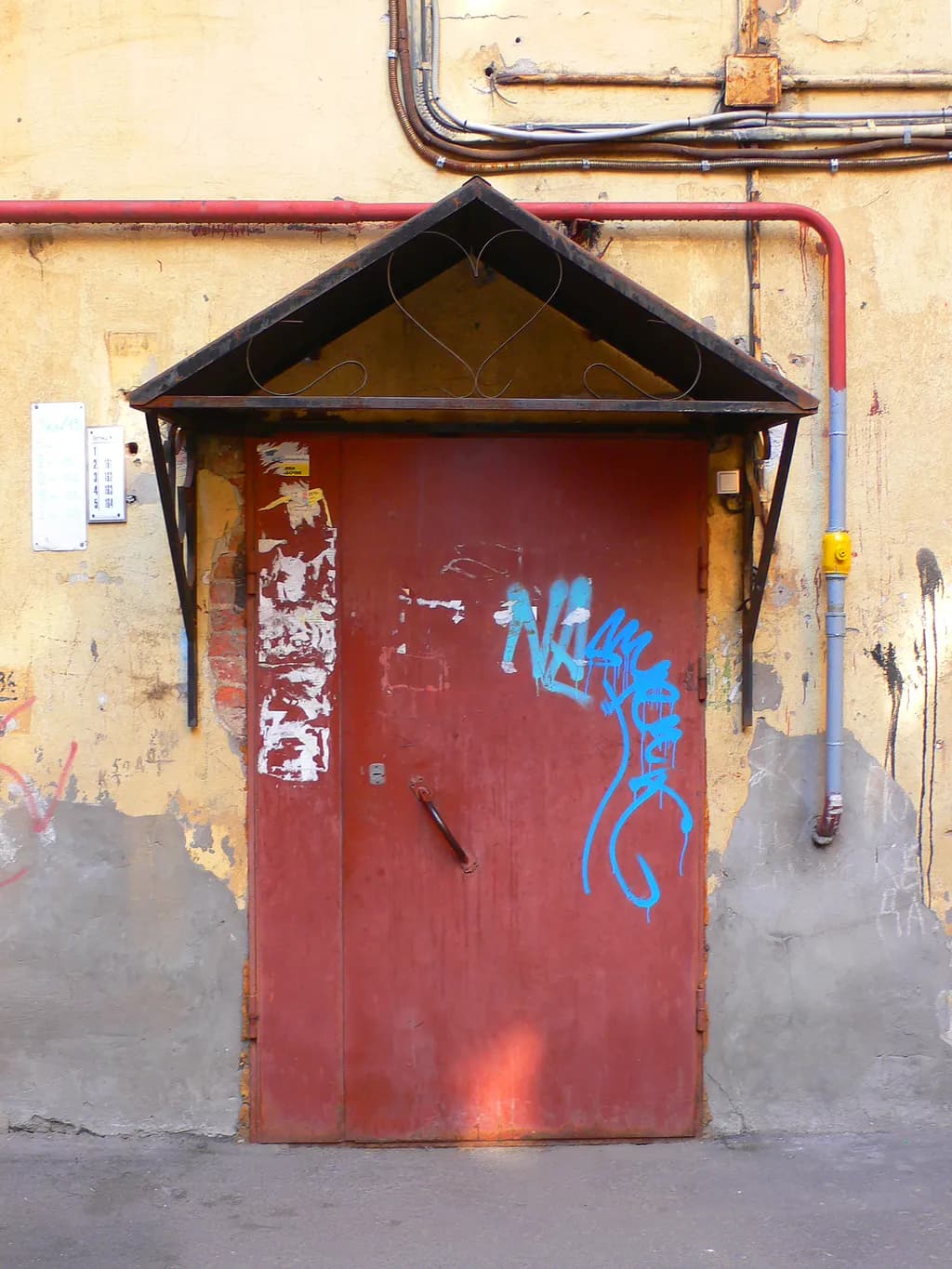 Door in Petersburg II