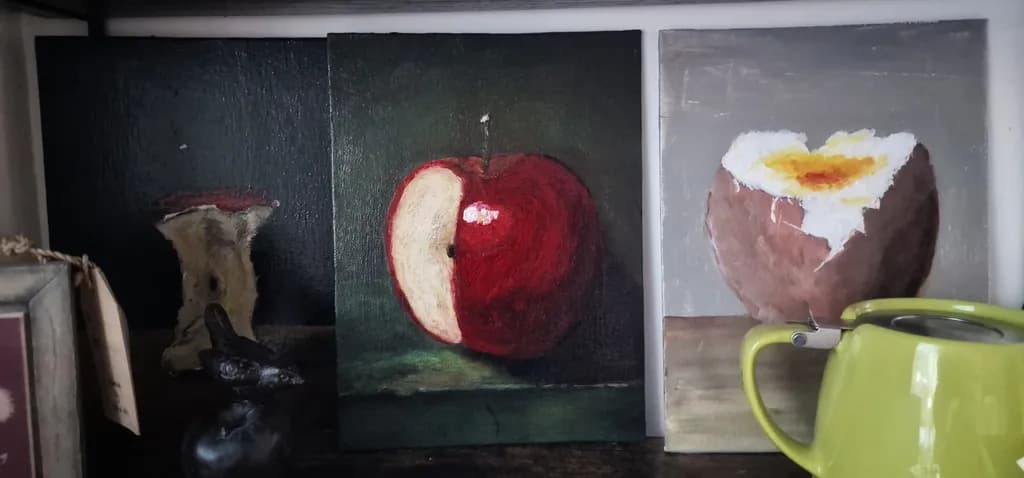 Half-Bitten Apple