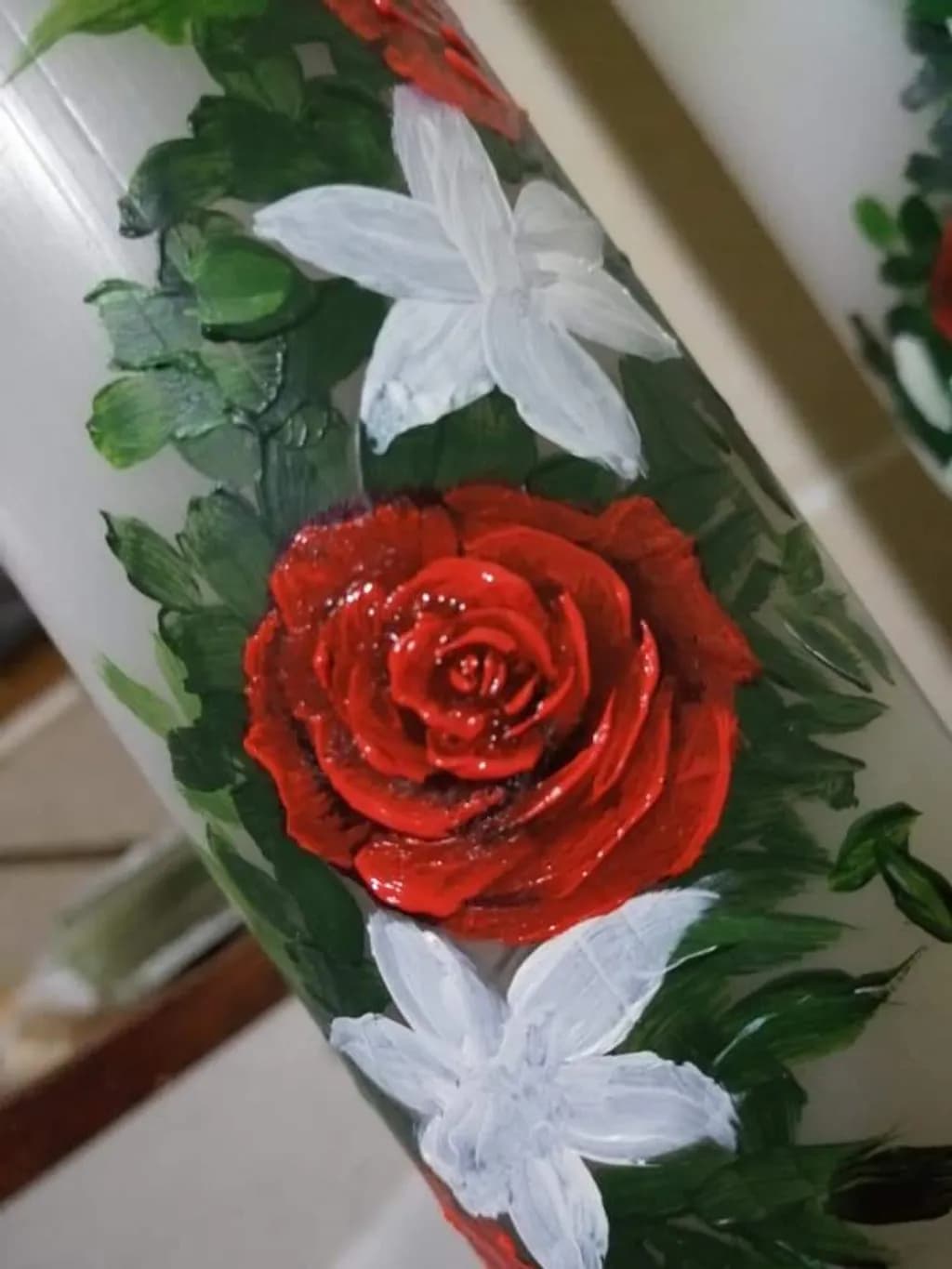 Red Rose Contrast