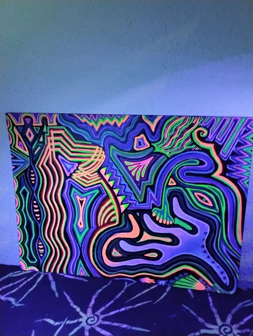 Neon Currents