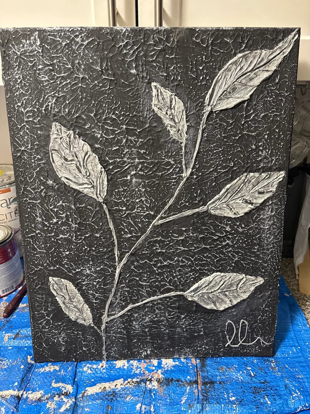 Textured Leaf Silhouette