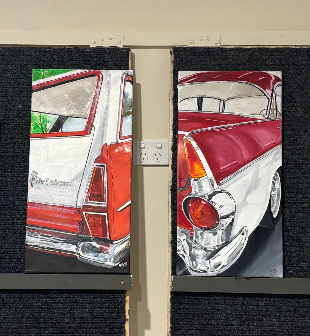 Classic Tailfins Split