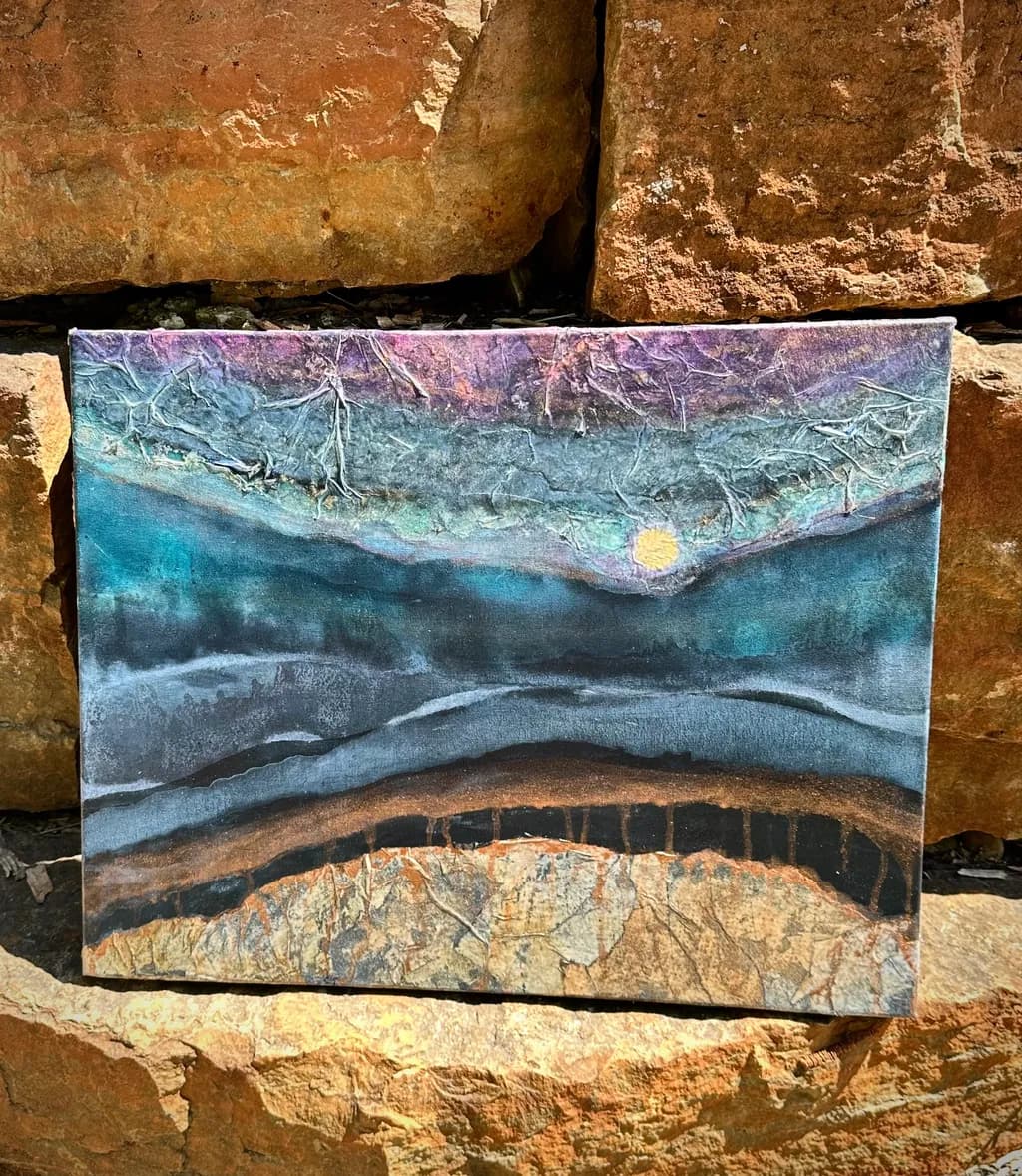 Textured Horizon Glow
