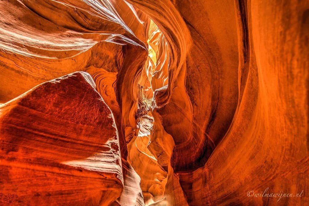 Antelope Canyon Glow