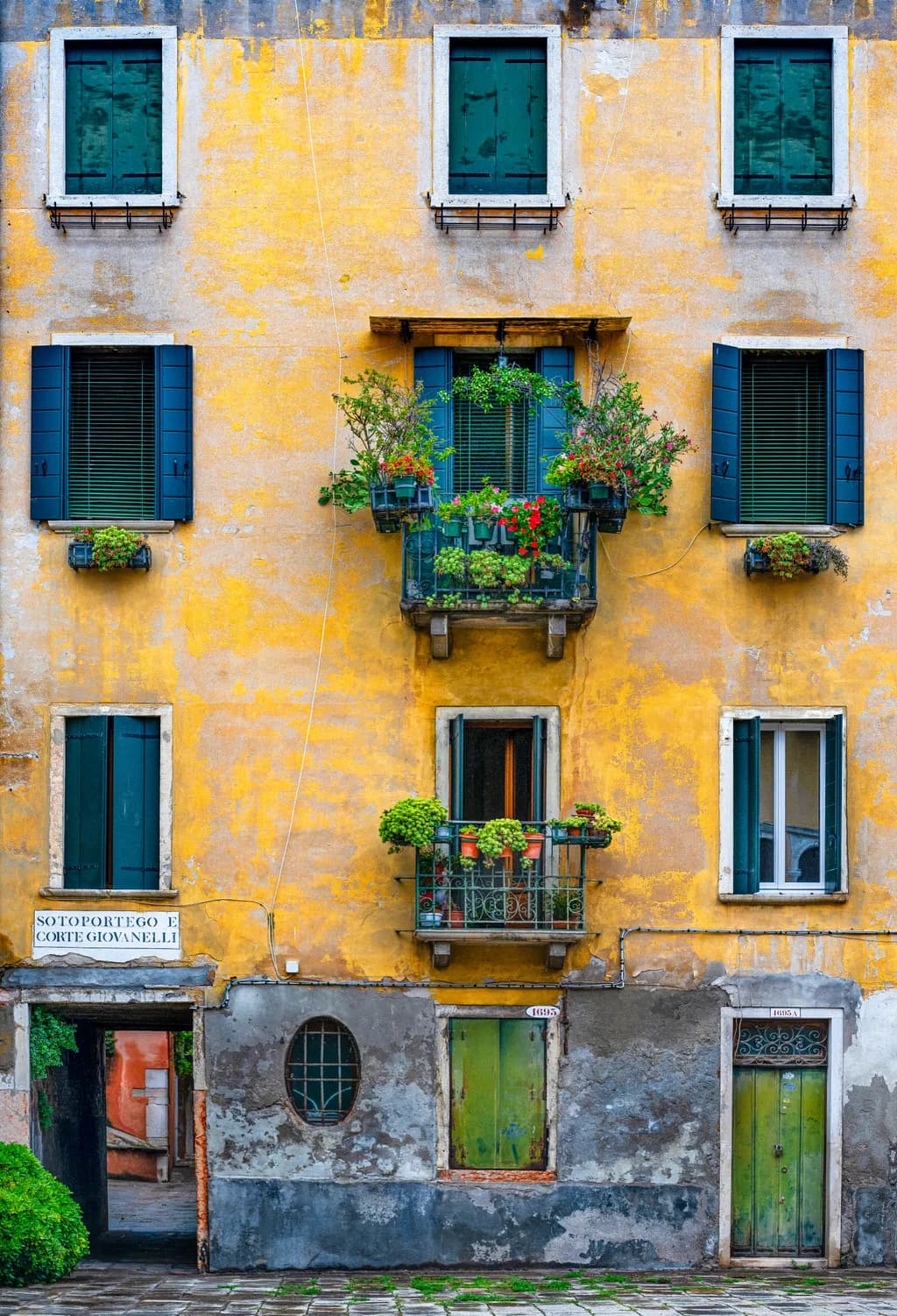 Venetian Facade