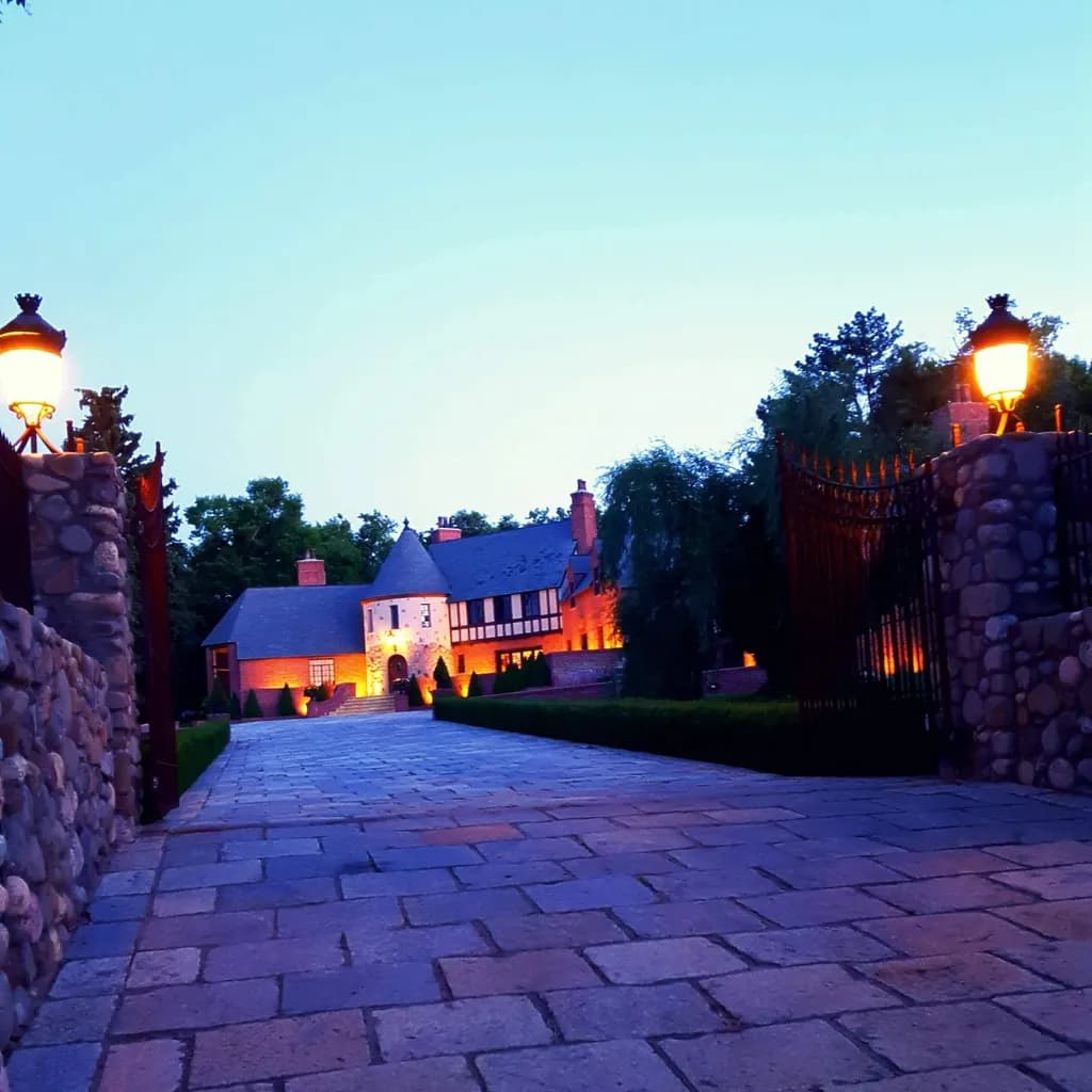 Evening Gateway