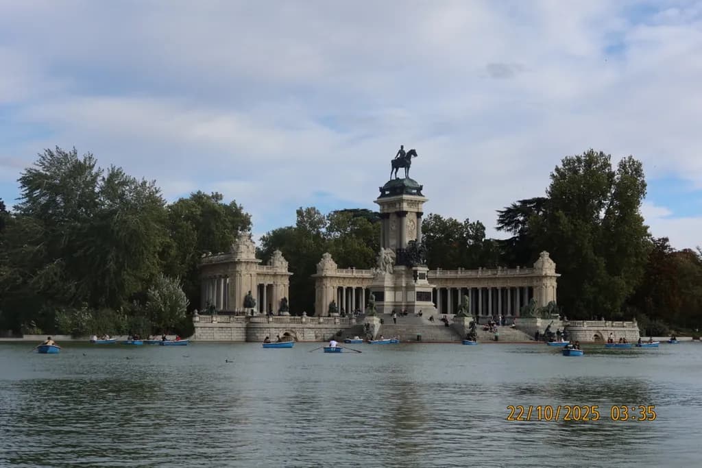 Equestrian Monument Lakeview