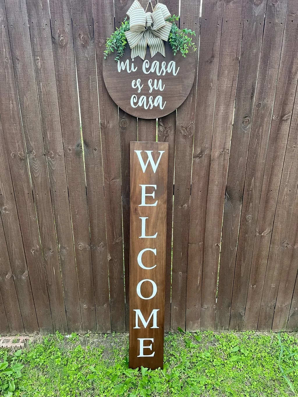 Mi Casa Welcome Sign