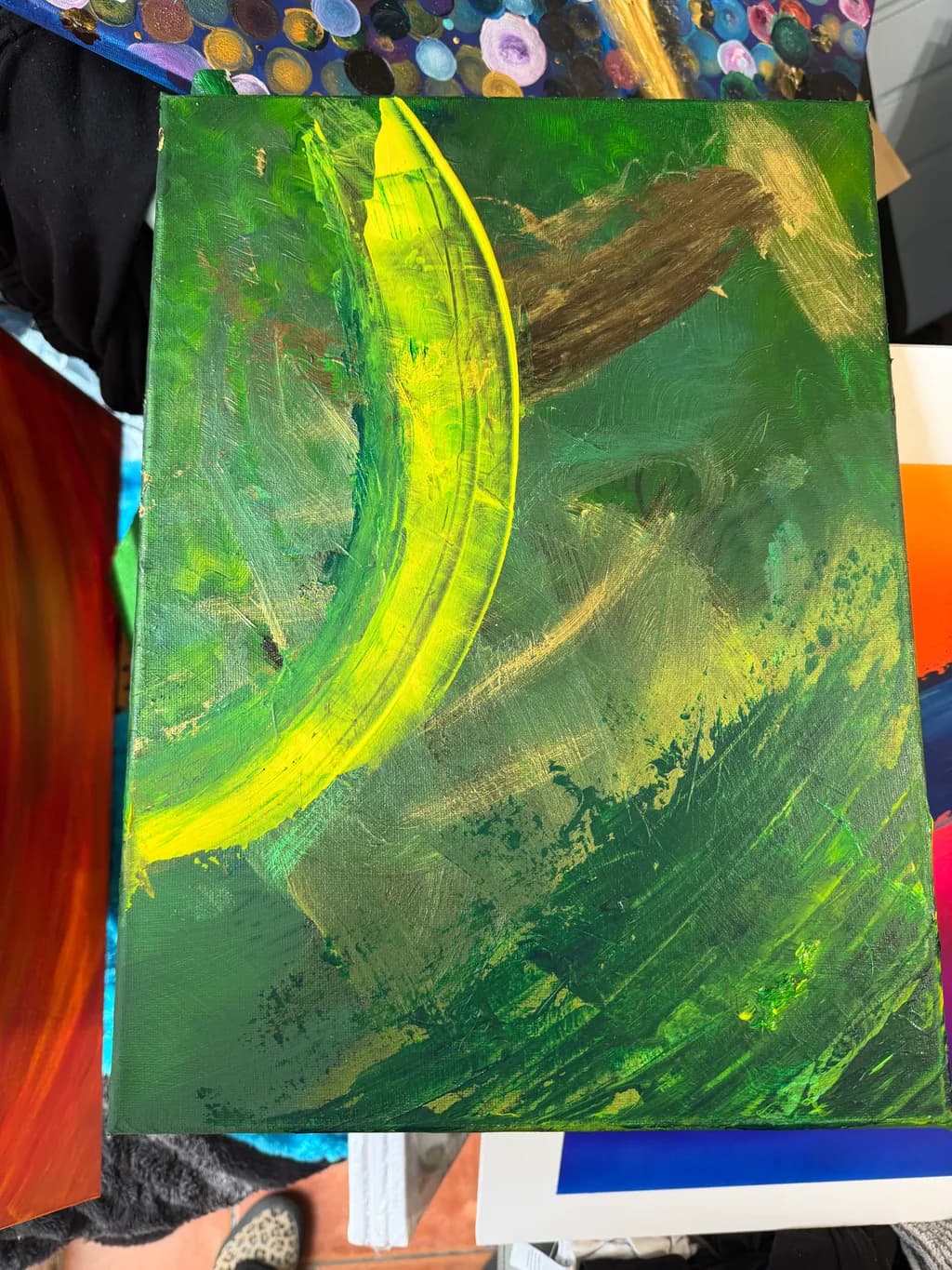 Neon Crescent