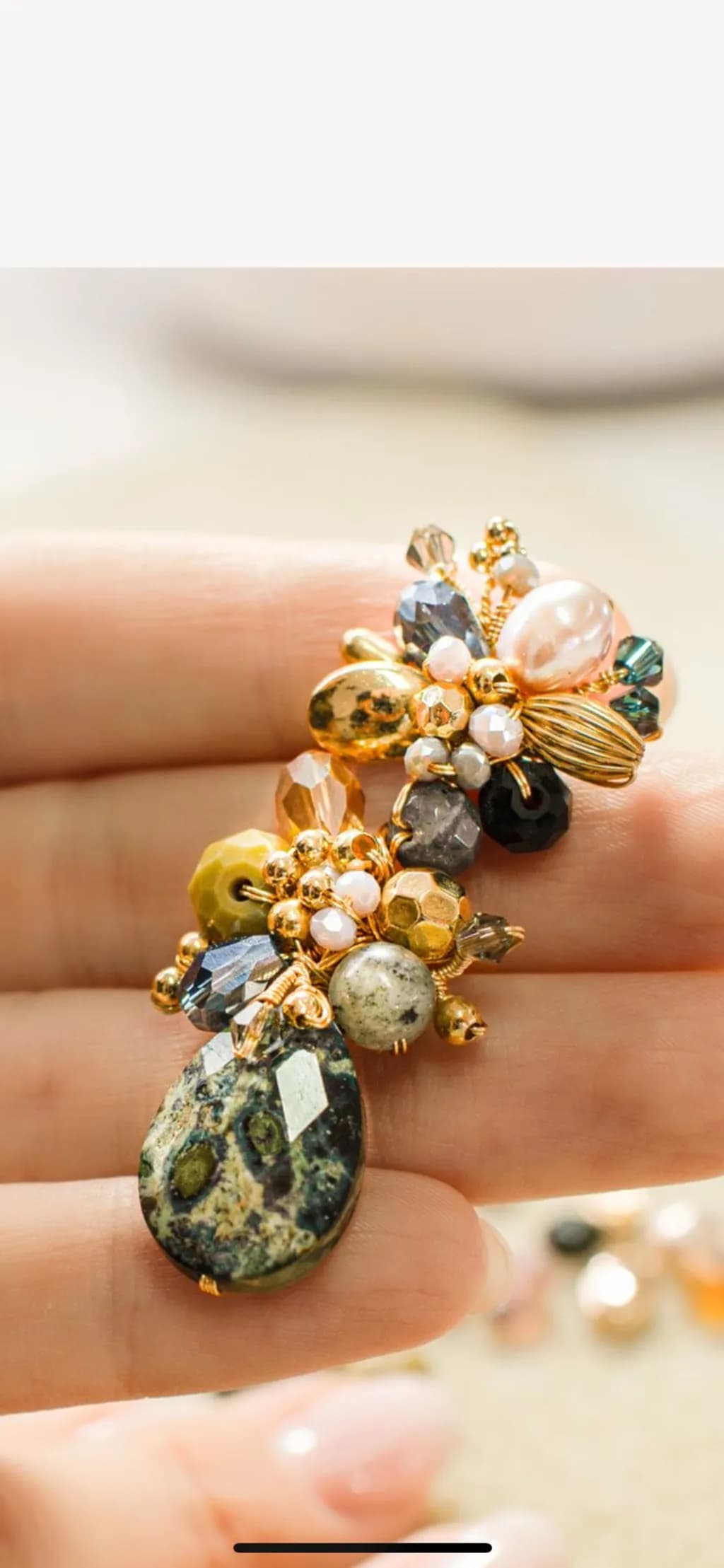Earthstone Cluster