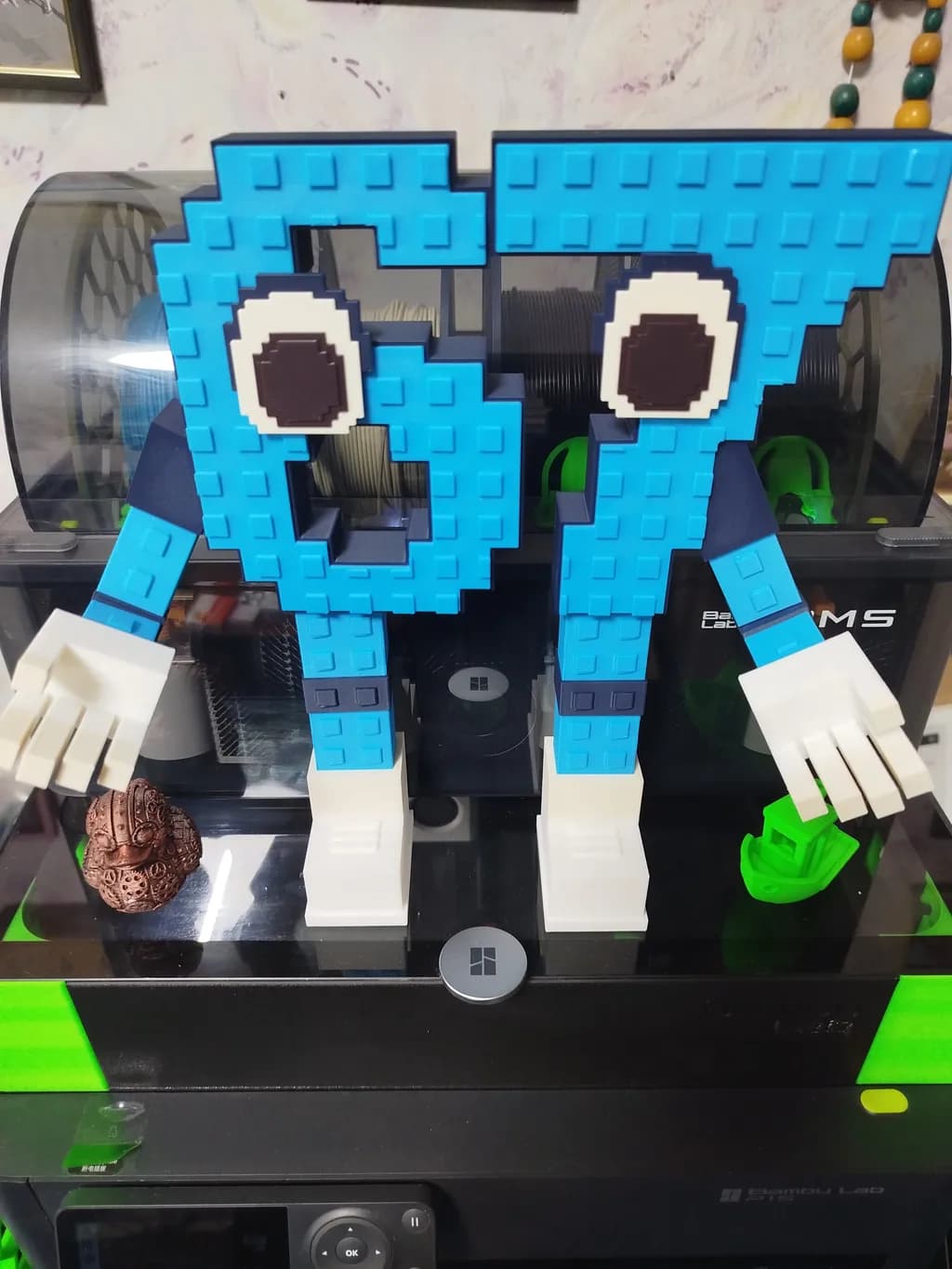 Pixelated 61 Duo