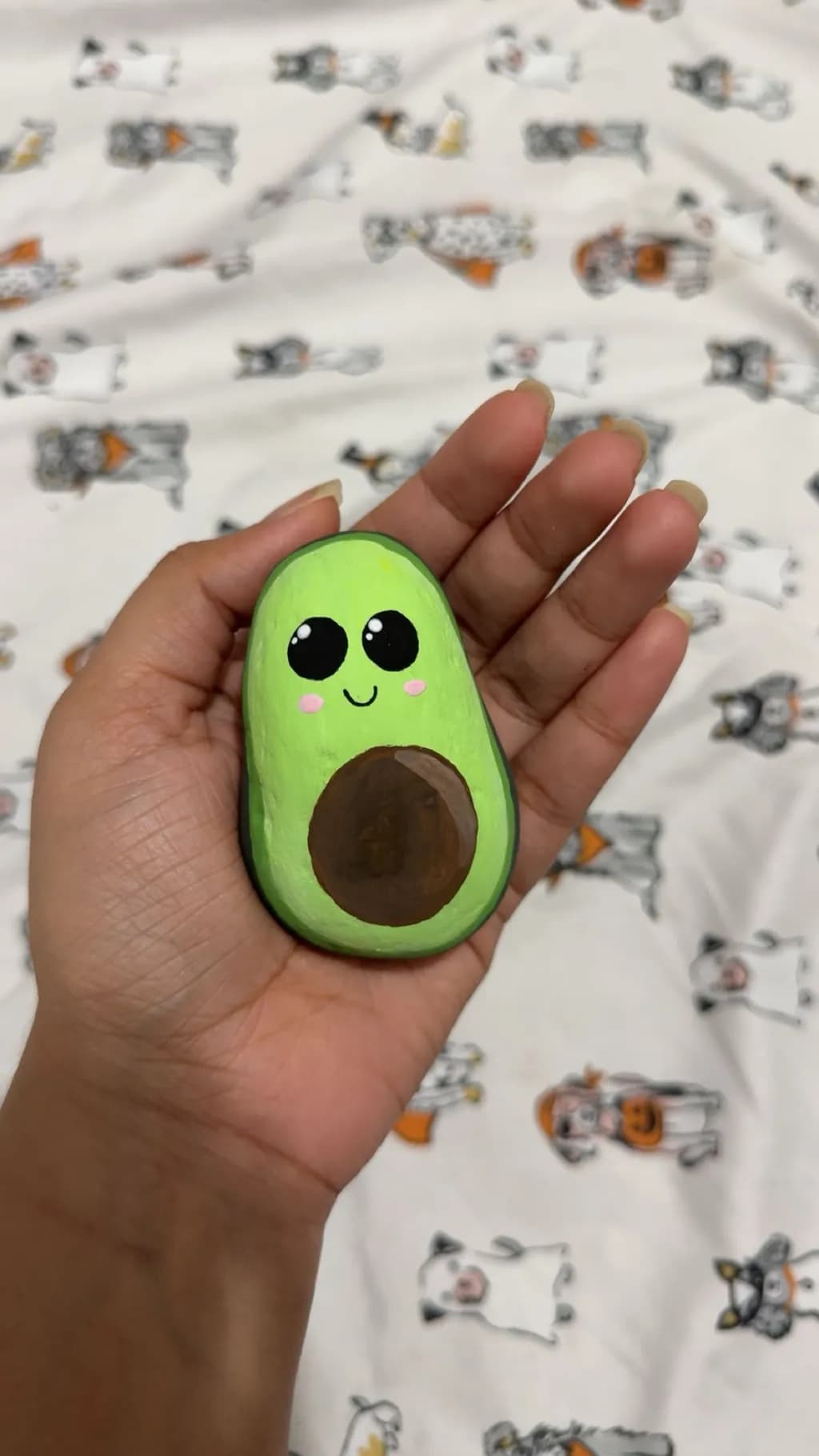 Cheerful Avocado Stone