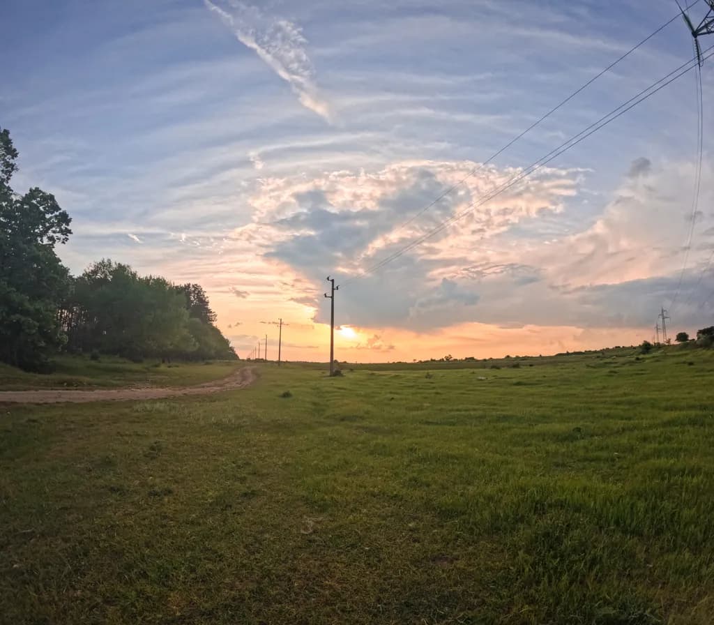 Golden Horizon Pathway