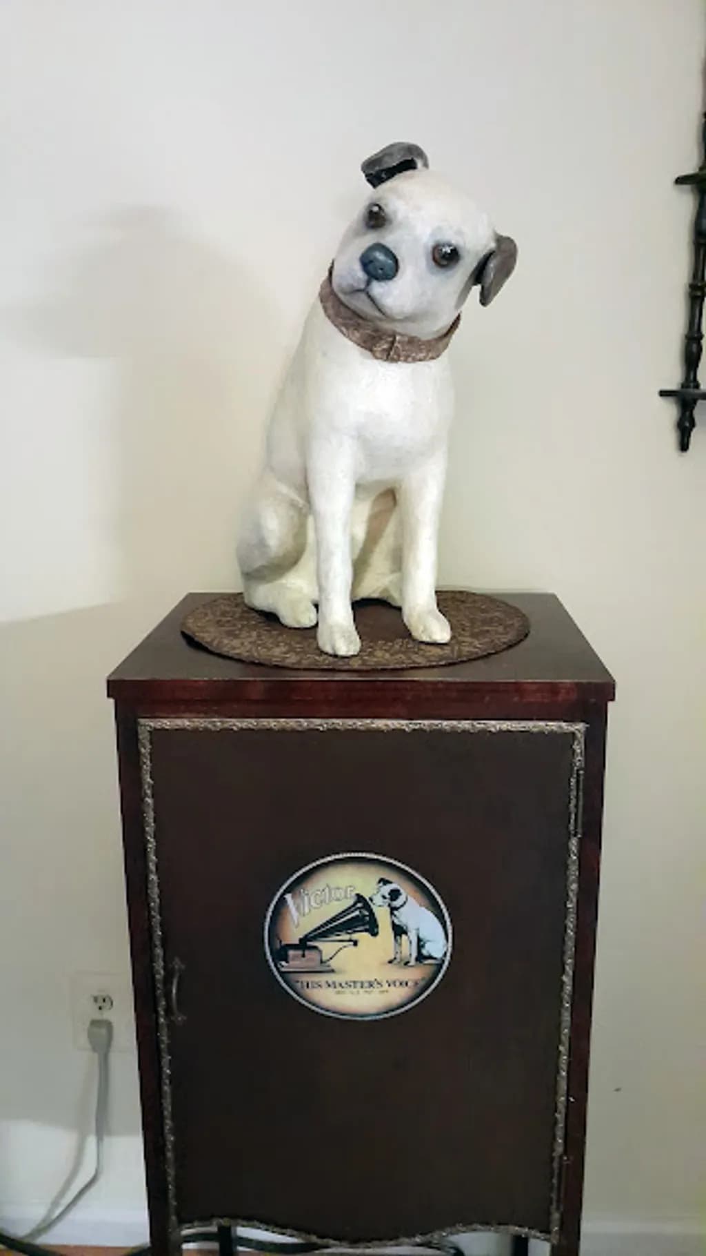 Vintage Victrola Companion