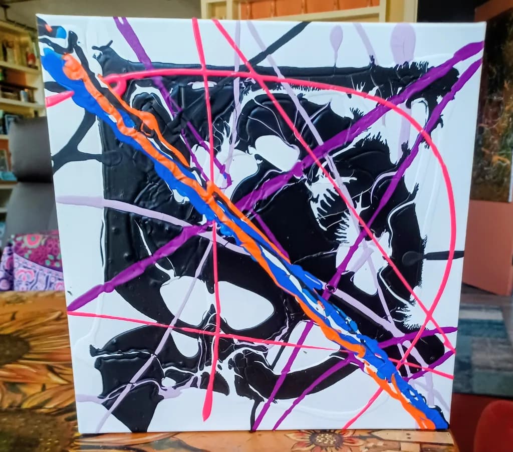 Color Stream Canvas