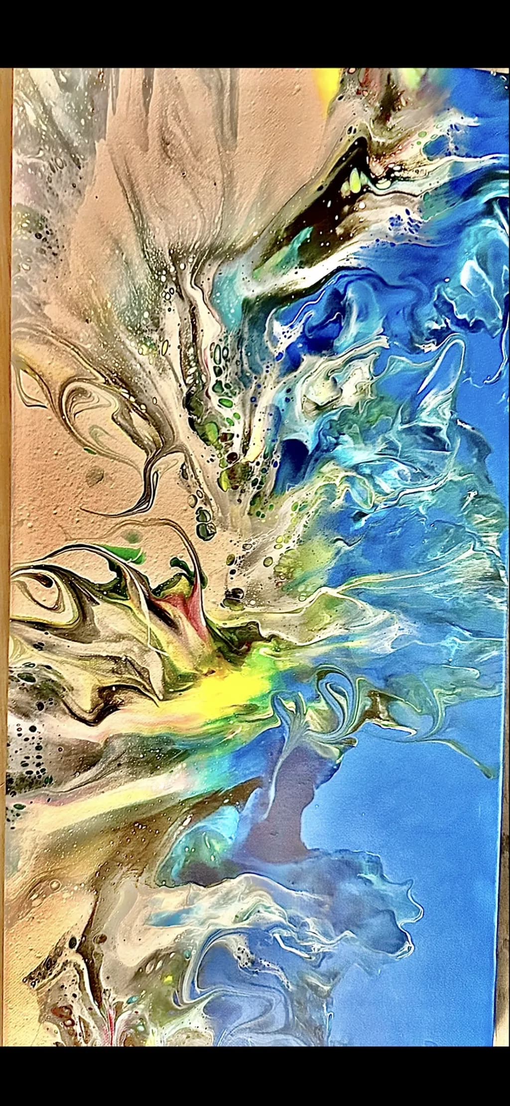 Fluid Horizon