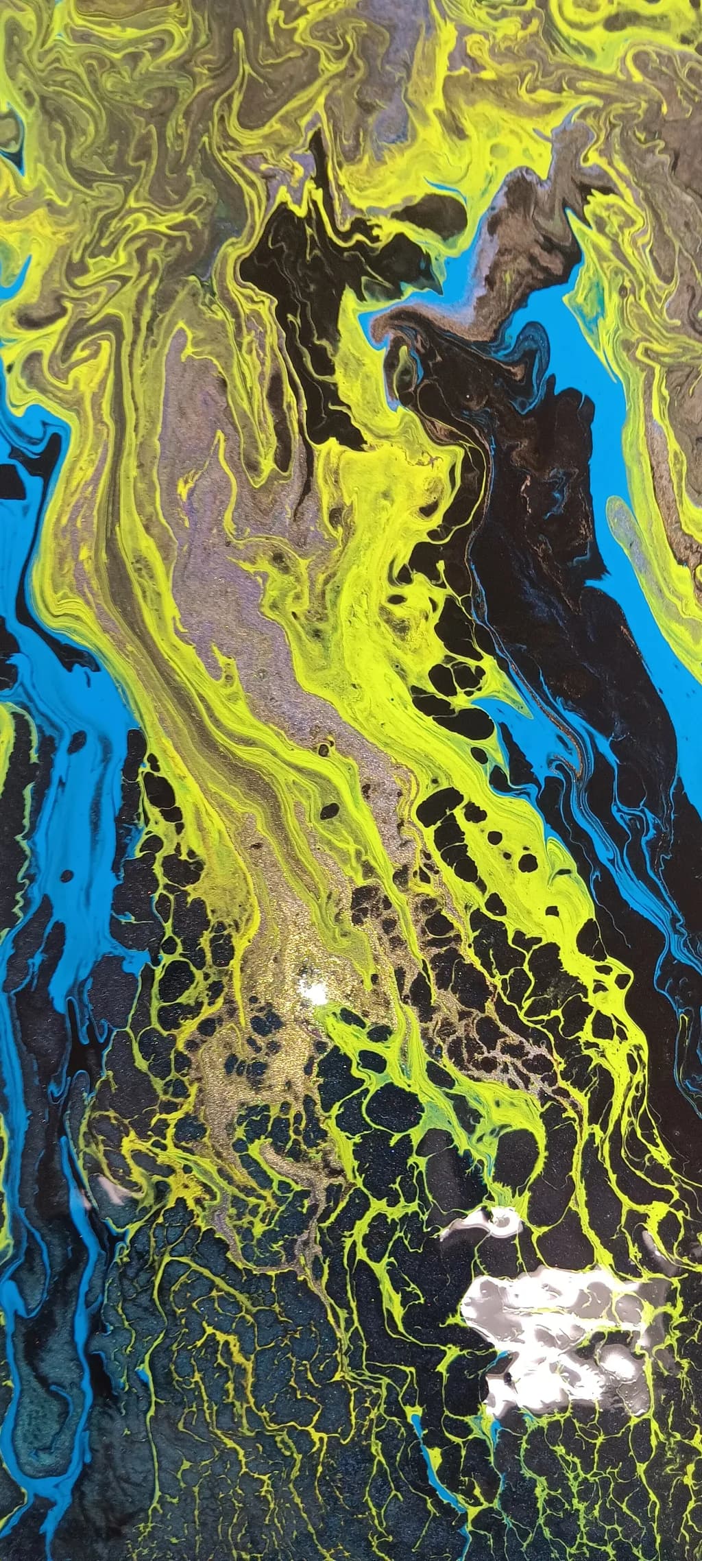 Neon Currents