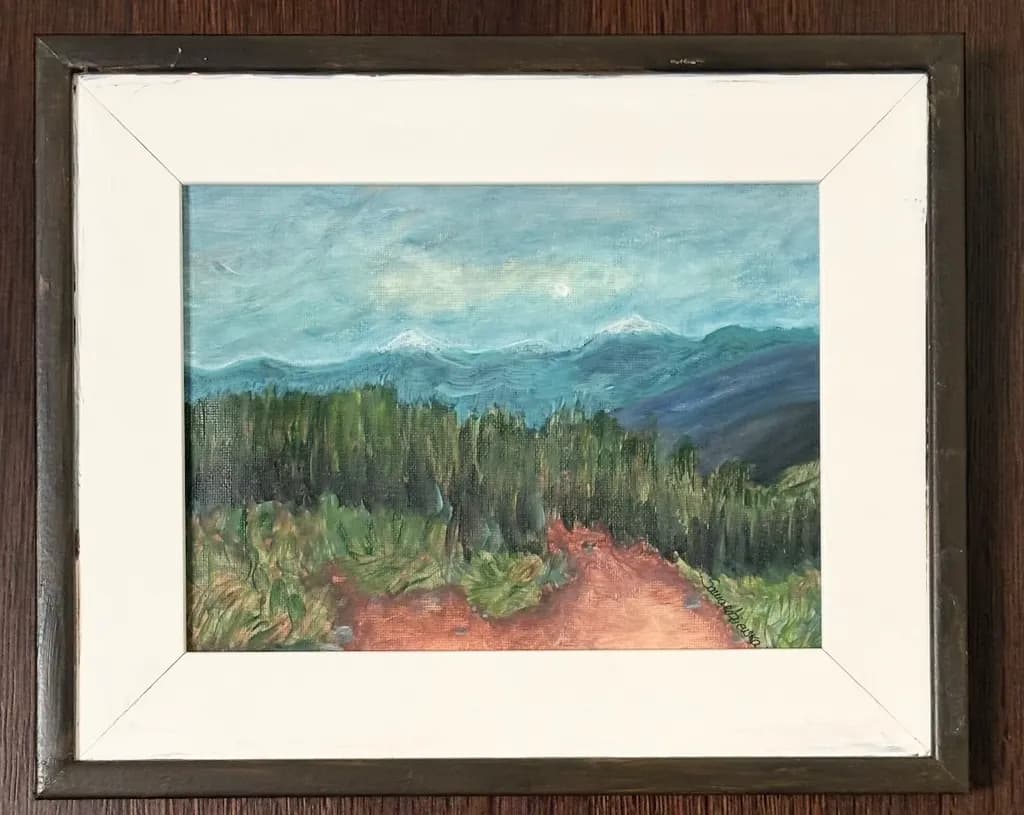 Mountain Trail Horizon