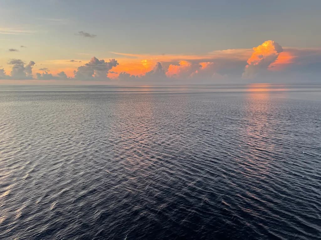 Horizon Glow