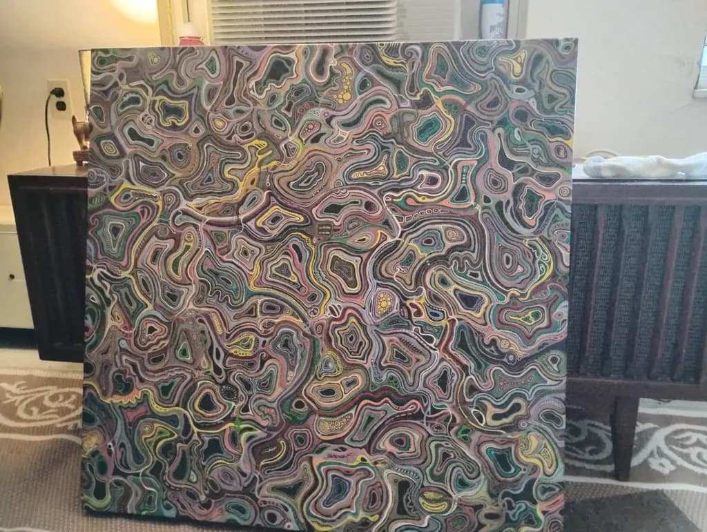 Labyrinth Contours