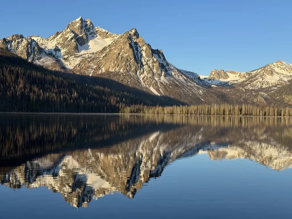 Mirror Peaks
