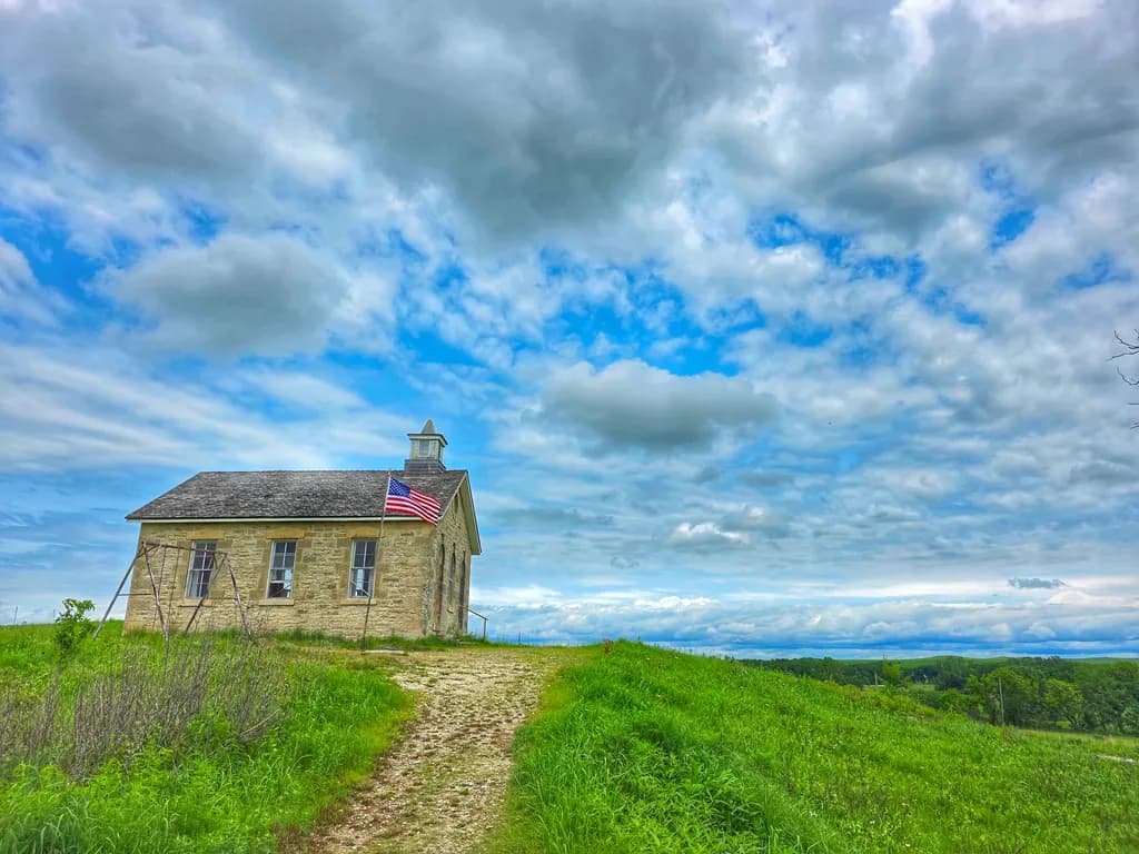 Hilltop Schoolhouse