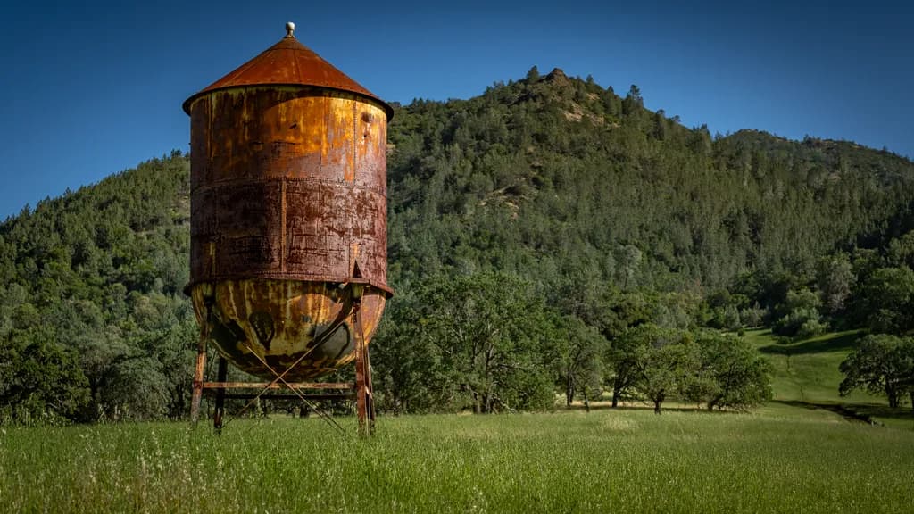 Rusted Water Tower