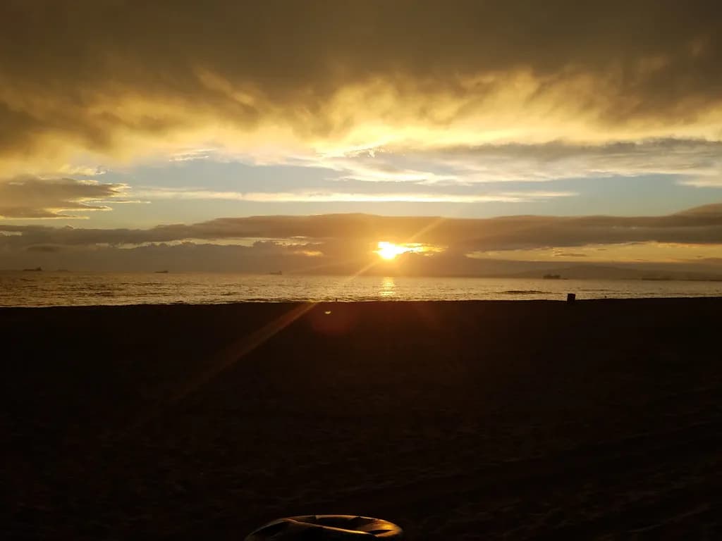 Golden Horizon