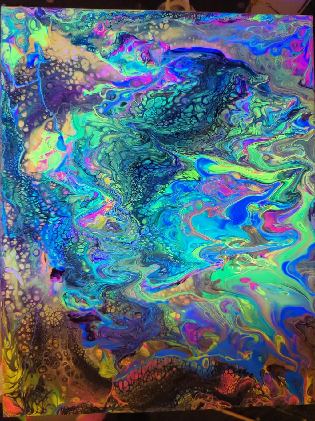 Neon Currents